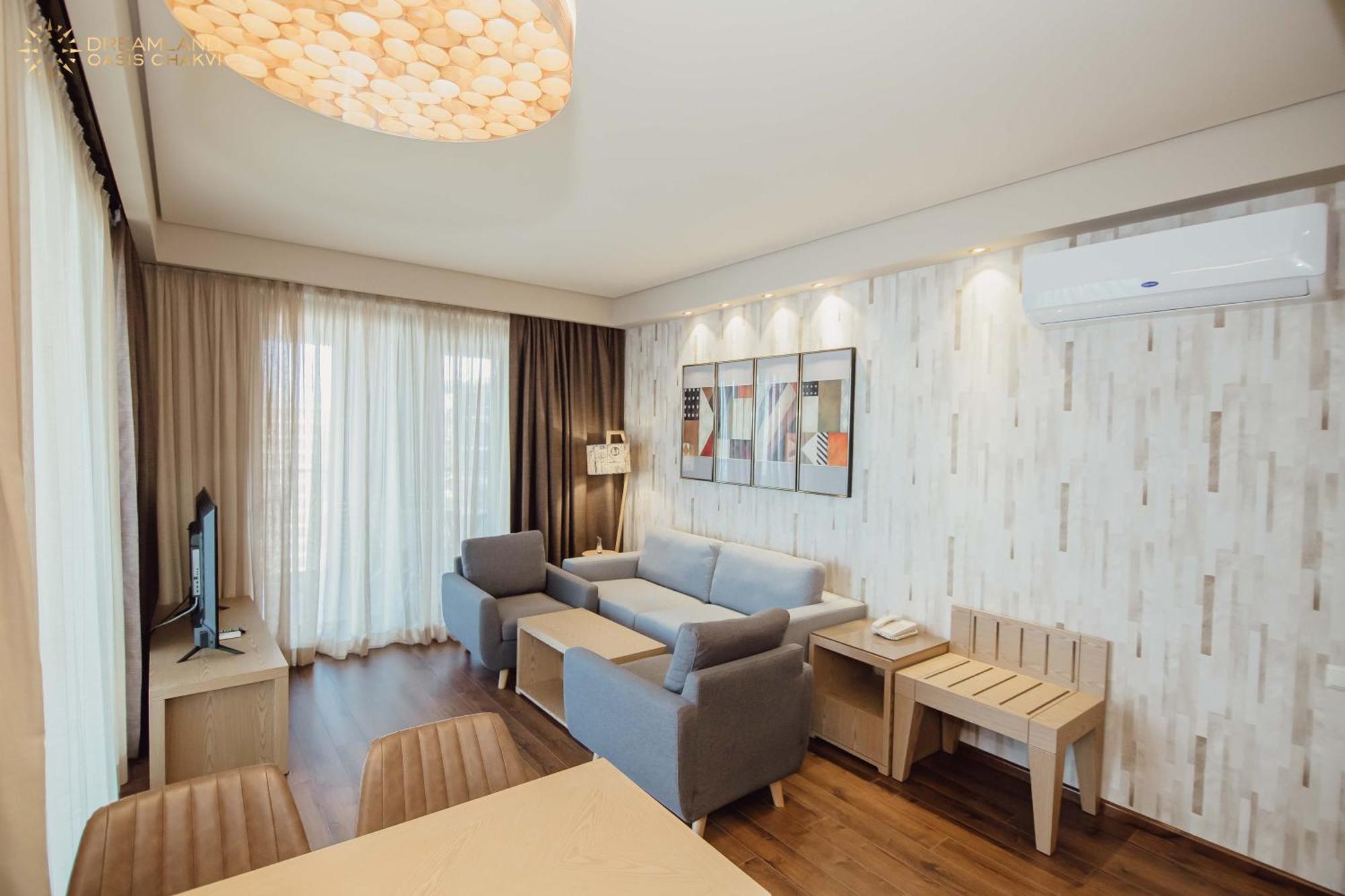 Dreamland Oasis Aparthotel Kobuleti Dış mekan fotoğraf