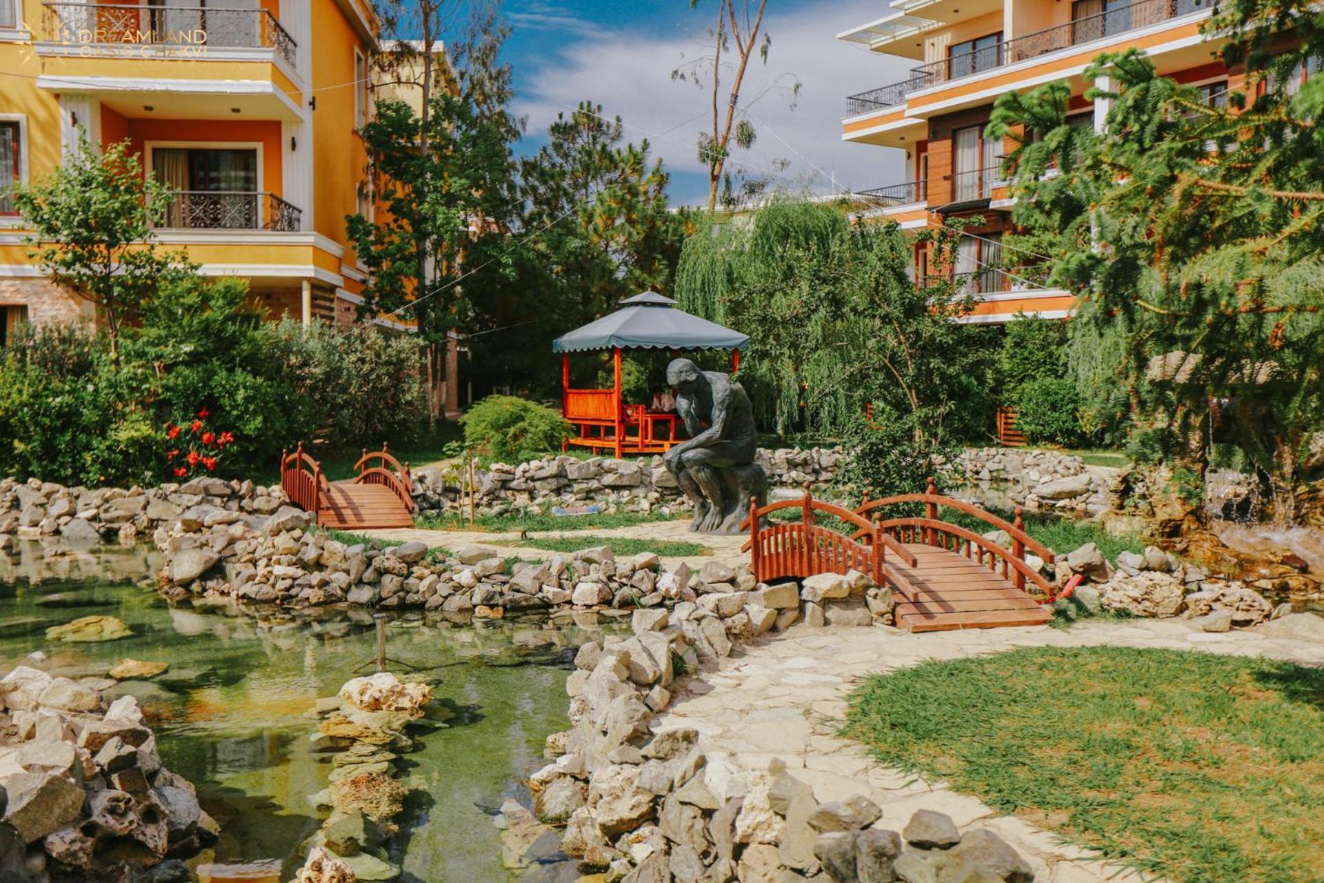 Dreamland Oasis Aparthotel Kobuleti Dış mekan fotoğraf